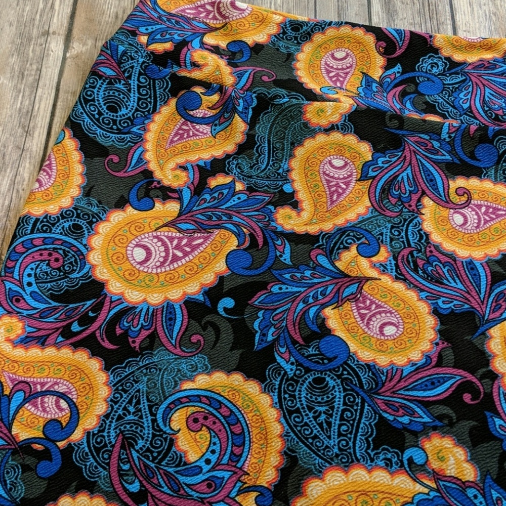 LuLaRoe Cassie Skirt